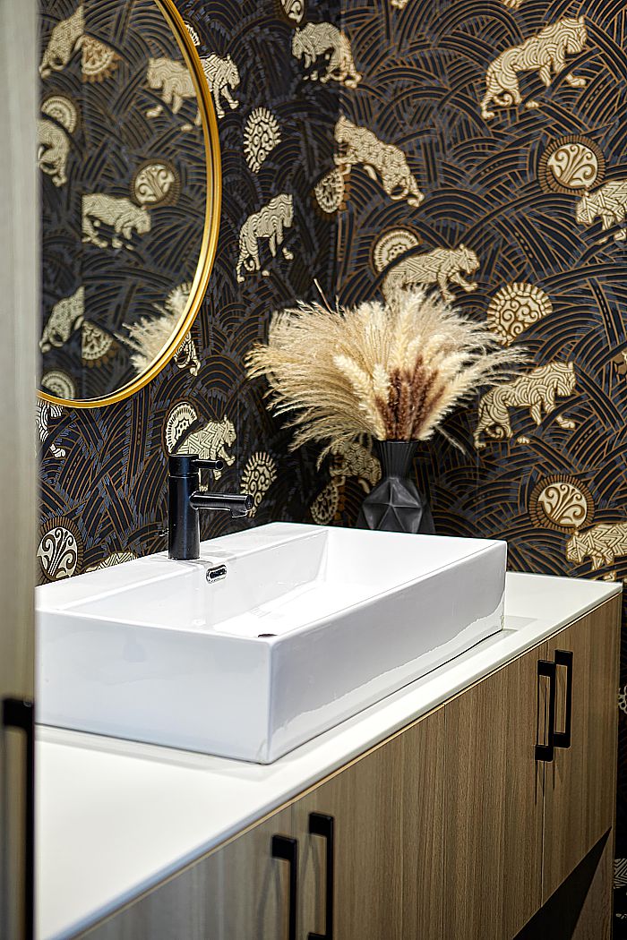 Elegant wallpaper installation